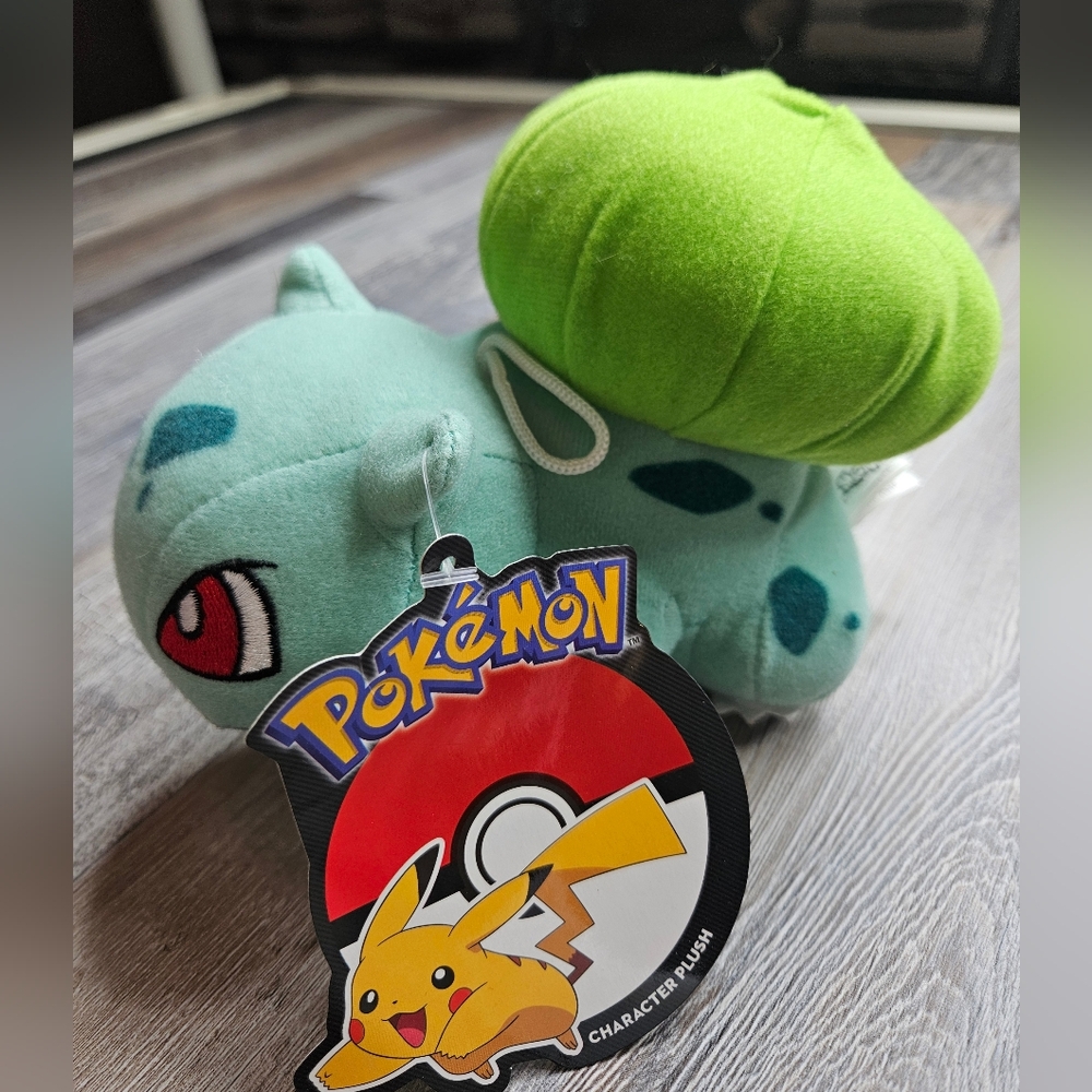 Pokemon NEW Plush Stuffed Animal Bulbasaur 2017